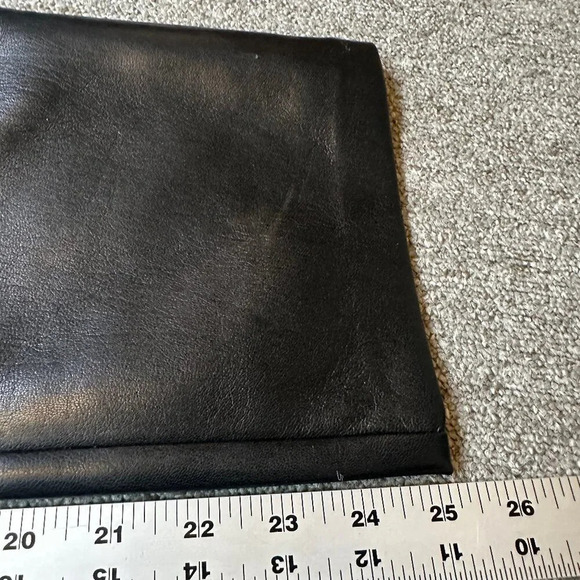 Aritzia Wilfred Faux Black Leather Straight Leg Pants in Womens Size 2 - Picture 3 of 7